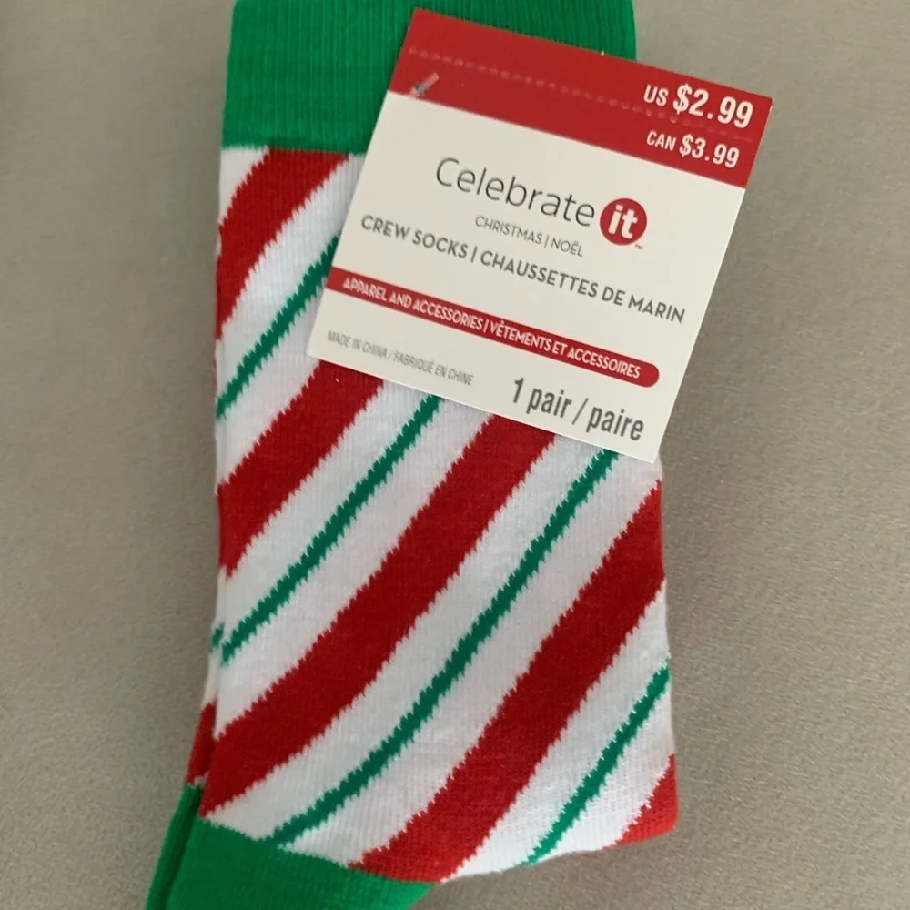 NWT Adult Christmas Socks Red, Green White Candy Cane Stripes Set of 4